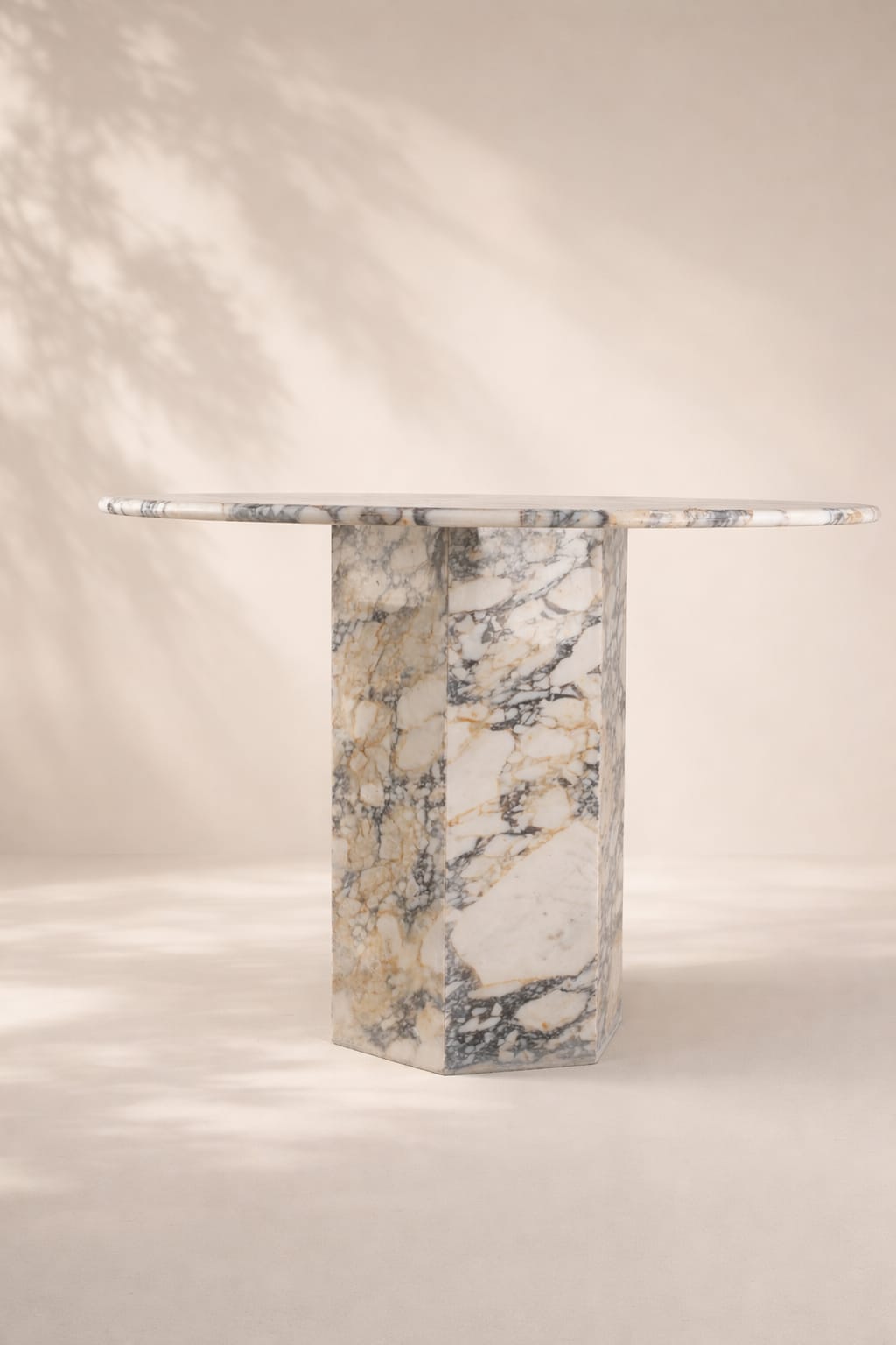 ronde violet marmer eettafel